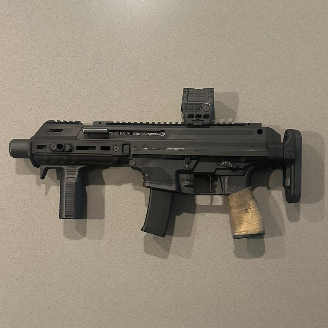 Kuna Collapsing Stock